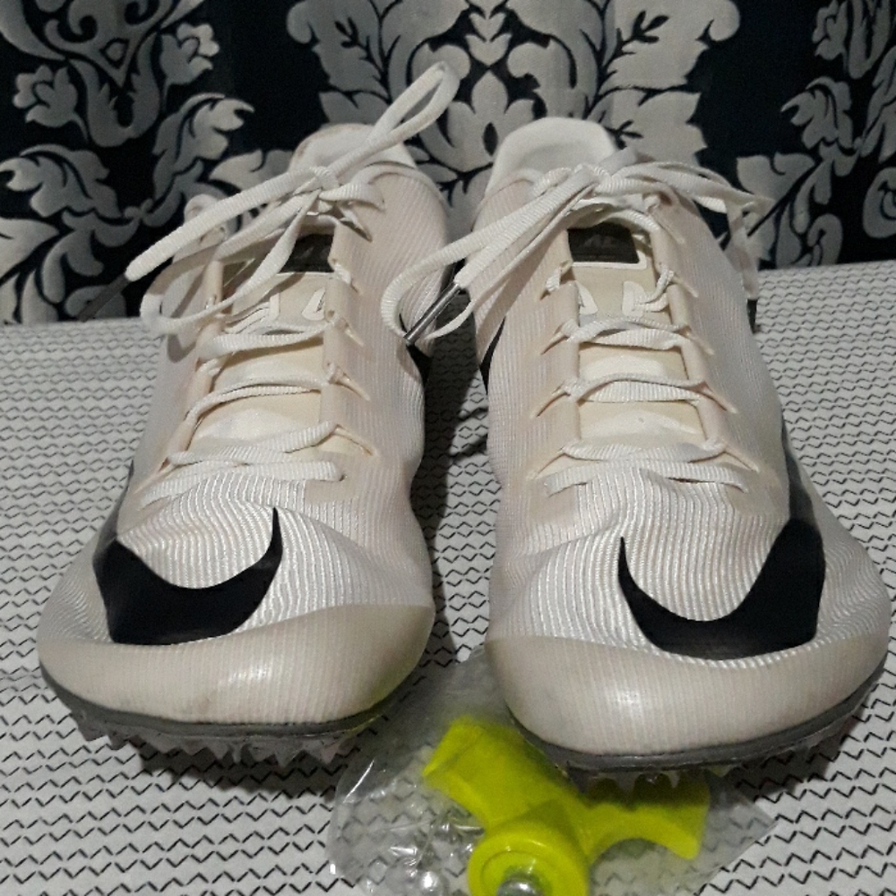 Mens Nike Zoom 400 Sprint Spikes Size 11.5